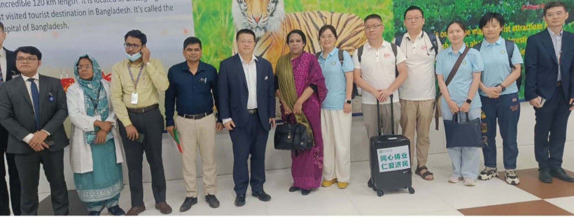 বিমান বিধ্বস্তের ঘটনায় আহতদের চিকিৎসায়  চীনা বিশেষজ্ঞ চিকিৎসক দল এখন ঢাকায়