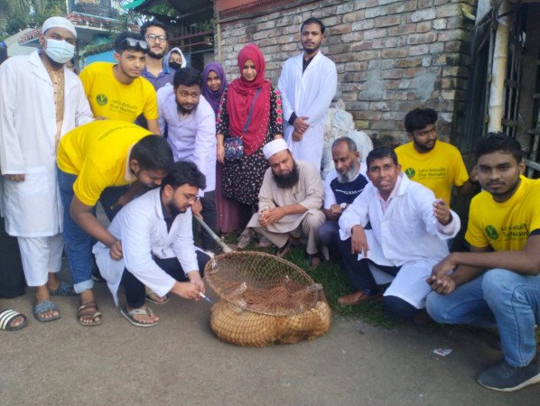 খুলনা শহরে কুকুরদের জলাতঙ্ক প্রতিষেধক কার্যক্রম শুরু