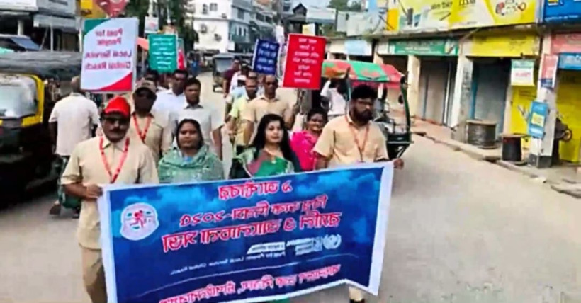 চাঁপাইনবাবগঞ্জে বিশ্ব ডাক দিবস পালিত : পার্সেল ও বৈদেশিক ডাক সেবায় আস্থা বাড়ছে