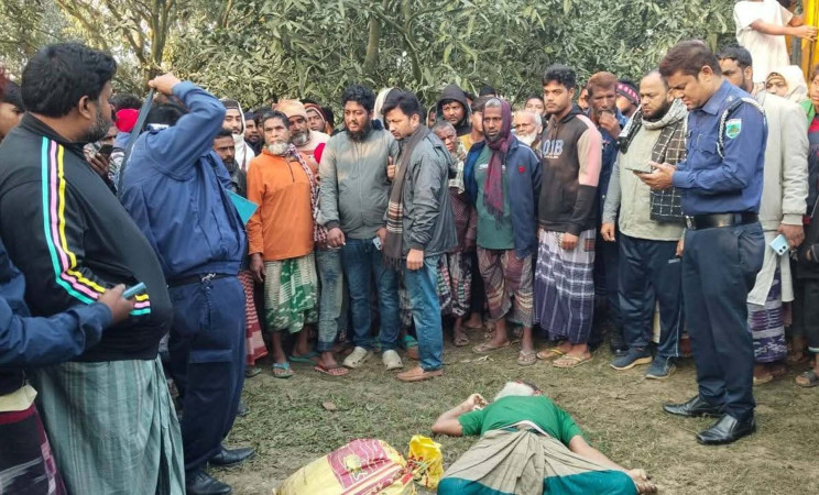 চাঁপাইনবাবগঞ্জে পুকুরপাড় থেকে একব্যক্তির মরদেহ উদ্ধার