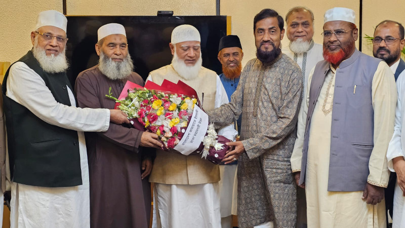 সফর শেষে আমীরে জামায়াতের ঢাকা প্রত্যাবর্তন