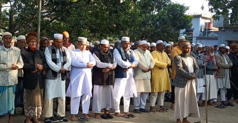 চাঁপাইনবাবগঞ্জে জেলা-উপজেলা ও ইউনিয়নজুড়ে বেগম খালেদা জিয়ার গায়েবানা জানাজা