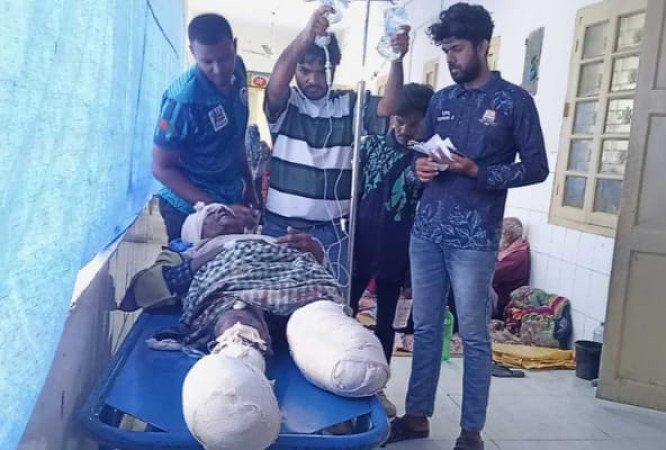 চলন্ত ট্রেন থেকে নামতে গিয়ে বাদাম বিক্রেতার ২ পা বিচ্ছি