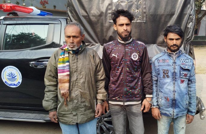 চাঁপাইনবাবগঞ্জে মাদকদ্রব্য নিয়ন্ত্রণ অধিদপ্তরের অভিযানে ৩ জনের কারাদণ্ড ও অর্থদণ্ড