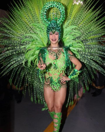 সাম্বার তালে বিশ্বমঞ্চে ব্রাজিল: শুরু হলো মহা কার্নিভাল উন্মাদনা!