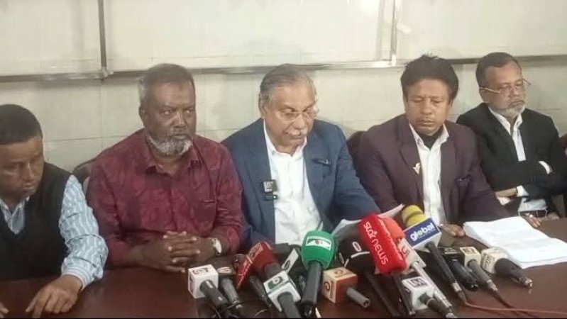 গাইবান্ধা-১সুন্দরগঞ্জ আসনে পুনোরায় ভোট গ্রহনের দাবিতে সংবাদ সম্মেলন করেন বিএনপি প্রার্থী ডা:জিয়