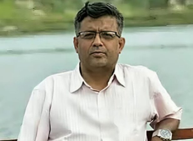 দুদকে অভিযোগ, নতুন কর্মস্থল নিয়ে বিতর্ক