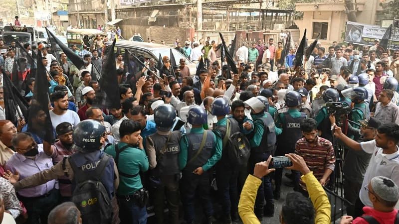 এনসিটি ইজারা: ২৪ ঘণ্টার ধর্মঘটে বন্দর অচল হওয়ার শঙ্কা