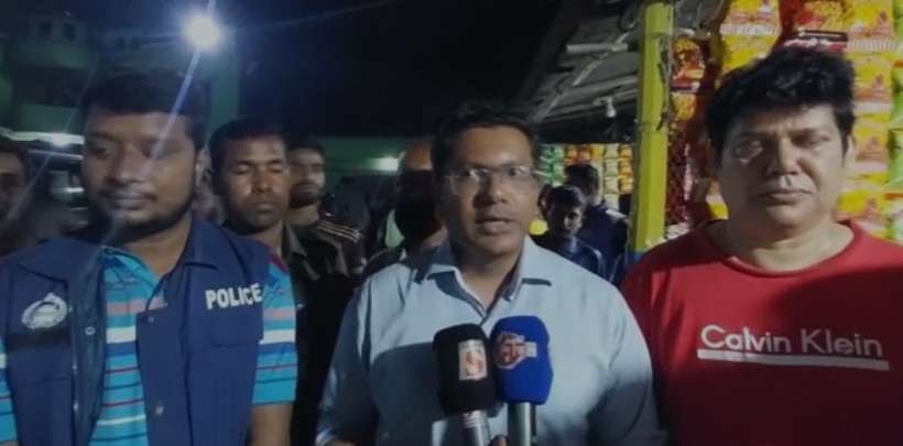 সোনারগাঁয়ে ইউএনওর তত্ত্বাবধানে সুশৃঙ্খলভাবে জ্বালানি তেল বিতরণ