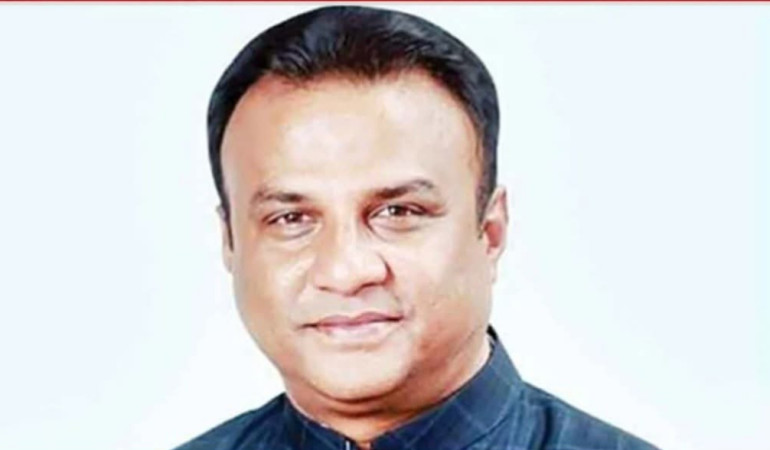 শাহীন চাকলাদারের বিরুদ্ধে অস্ত্র মামলায় গ্রেপ্তারি পরোয়ানা