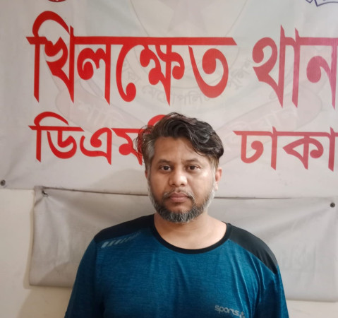 নিকুঞ্জে সাংবাদিক নির্যাতনকারী সেই কুখ্যাত ছাত্রলীগ নেতা রিয়াদ গ্রেপ্তার