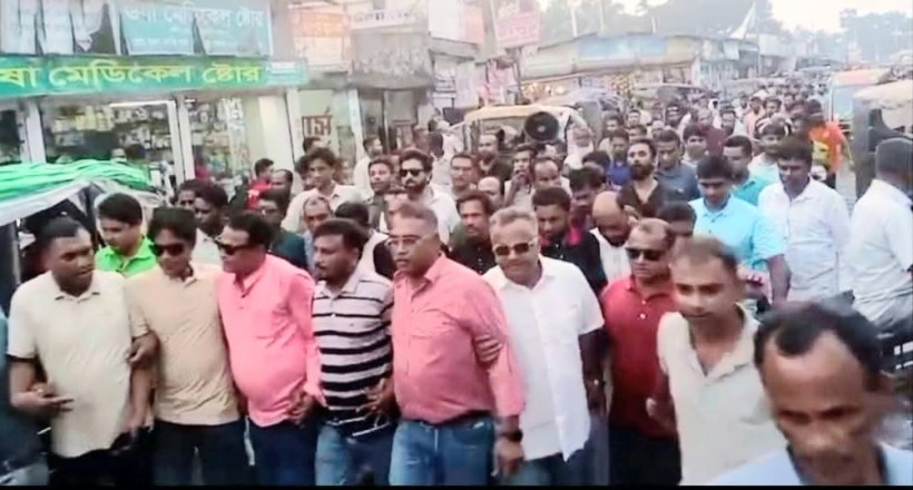 সাদুল্লাপুরে যুবদলের আনন্দ মিছিল ও বৃক্ষরোপণ কর্মসূচি অনুষ্ঠিত