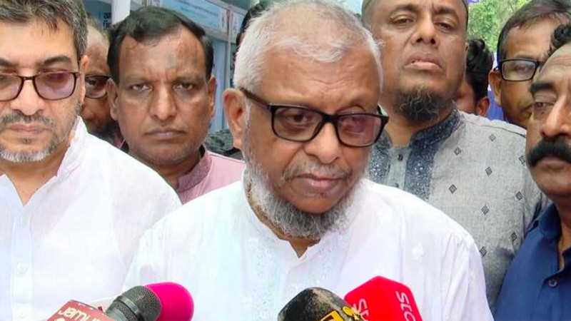 ডিজিটাল ভূমি সেবায় মিলবে মুক্তি, প্রতিশ্রুতি বাস্তবায়ন করছে সরকার: সিলেট মেলায় প্রবাসী কল্যাণমন্ত্রী
