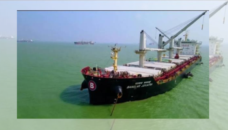 দীর্ঘ অচলাবস্থা কাটিয়ে হরমুজ প্রণালি অতিক্রম করল বিএসসির জাহাজ ‘এমভি বাংলার জয়যাত্রা’
