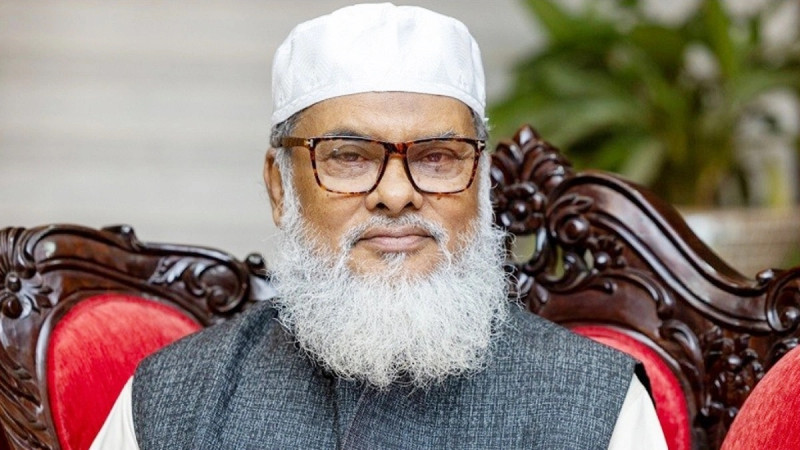 ১৮ মাসে বিদেশে চিকিৎসায় কোটি টাকার বিল, সর্বোচ্চ নিয়েছেন ধর্ম উপদেষ্টা খালিদ হোসেন