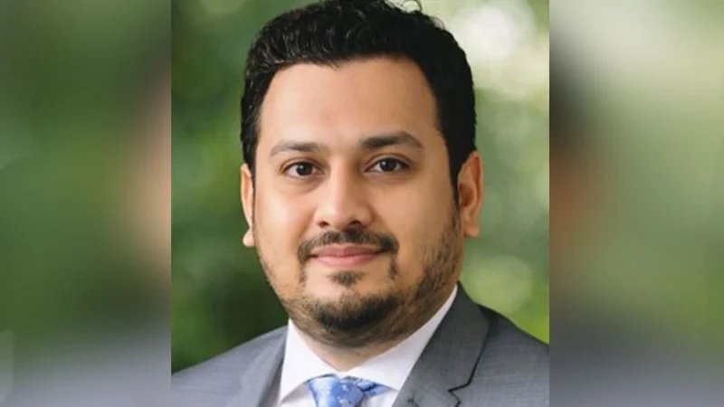 সাভারের ভূমি কার্যালয়ে অনিয়মের চিত্র দেখে কঠোর অবস্থান প্রতিমন্ত্রীর