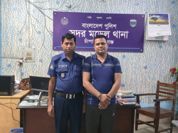 তিন প্রতারণা মামলার পরোয়ানাভুক্ত ও পর্নোগ্রাফি মামলার পলাতক আসামি গ্রেপ্তার