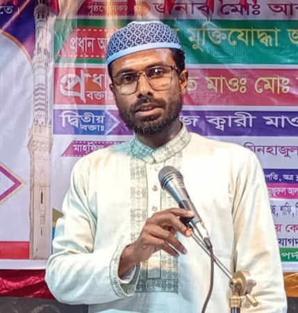 রোদ-বৃষ্টি উপেক্ষা করে সারিয়াকান্দি সদর ইউনিয়নবাসীর সেবায় মোঃ মঞ্জুরুল আলম মোহন