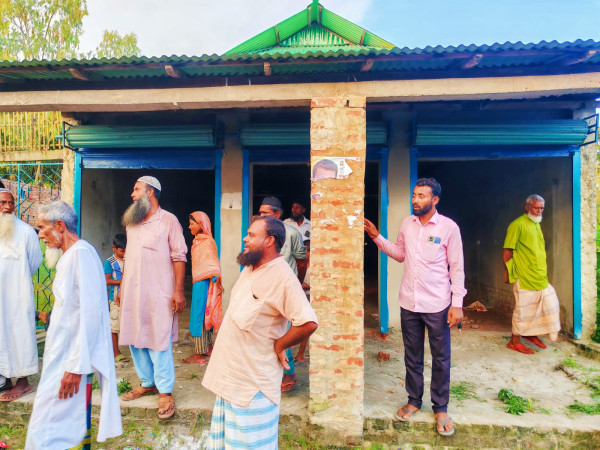 সুন্দরগঞ্জে আপোষনামা ভঙ্গের অভিযোগে পুনরায় পৈতৃক জমির দখল