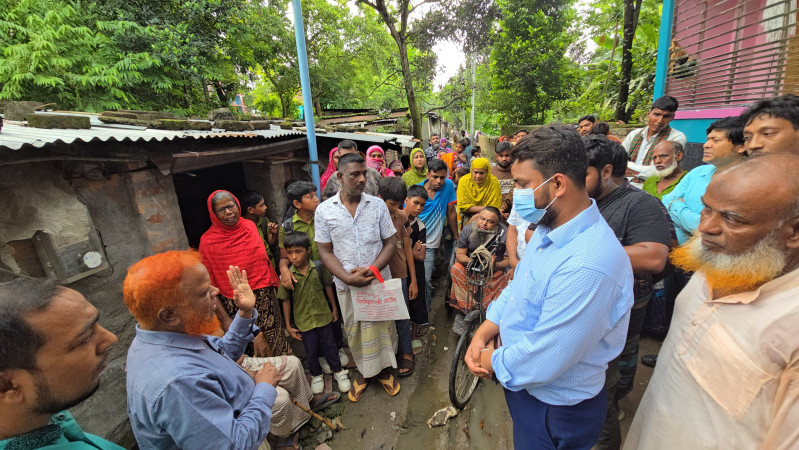 পুনর্বাসনের দাবি, স্বরূপনগর খাসপাড়ায় ৩৯ পরিবার উচ্ছেদ অভিযান আপাতত স্থগিত