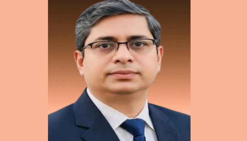 আইন-শৃঙ্খলা, জনসেবা ও উন্নয়ন কার্যক্রমে মাঠ   প্রশাসনের সমন্বয় বাড়ানোর নির্দেশ স্থানীয় সরকার প্রতিমন্ত্রীর