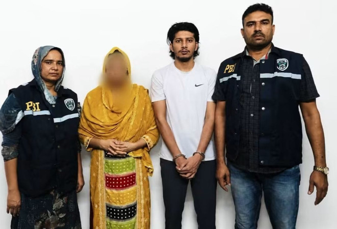 উচ্চ বেতনের চাকরির প্রলোভনে মানব পাচার, দম্পতি গ্রেপ্তার