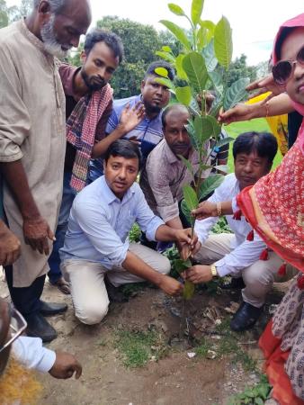 সুন্দরগঞ্জে বিএনপির ৪৮ তম প্রতিষ্ঠা বার্ষিকী উপলক্ষে আনন্দ মিছিল ও বৃক্ষ রোপন কর্মসূচি পালিত