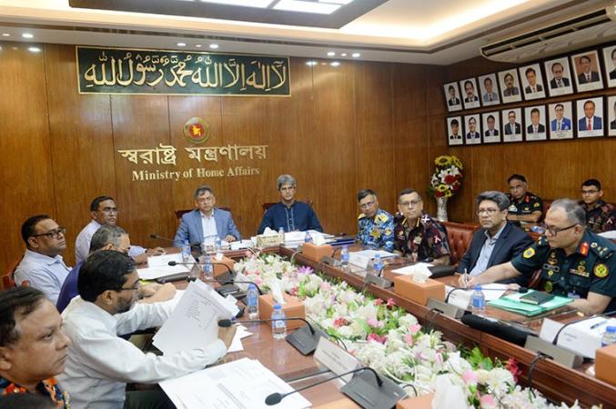 প্রকল্প বাস্তবায়নে সময়সীমা ও স্বচ্ছতা নিশ্চিতের নির্দেশ স্বরাষ্ট্রমন্ত্রীর