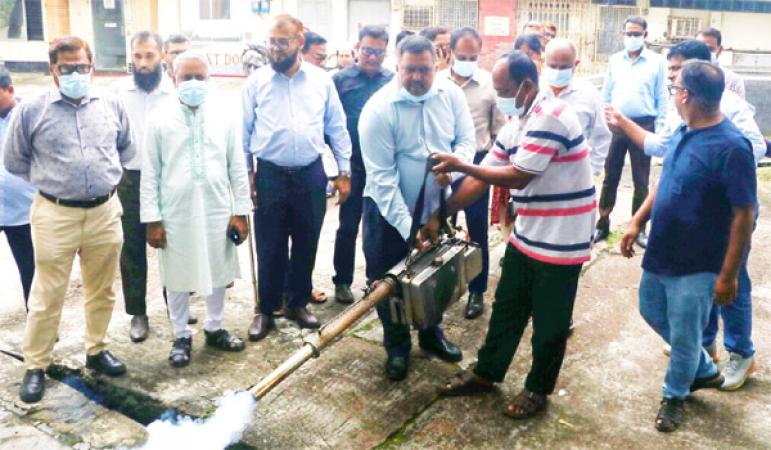 কোনো একক সংস্থার পক্ষে ডেঙ্গু মোকাবিলা সম্ভব নয় ; কেডিএ চেয়ারম্যান