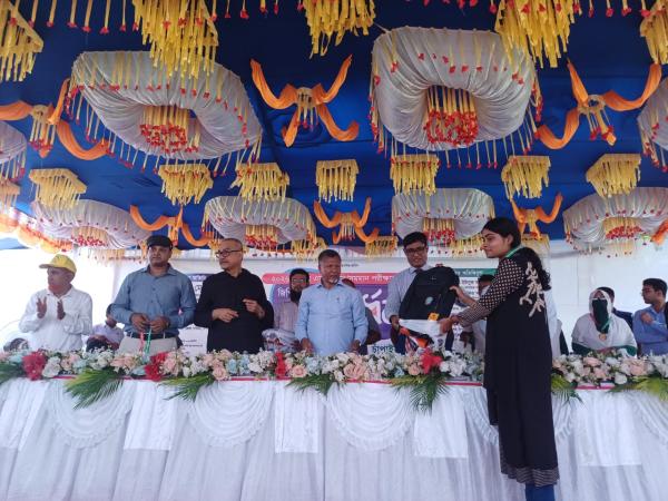 চাঁপাইনবাবগঞ্জে জিপিএ-৫ পাওয়া এসএসসি শিক্ষার্থীদের সংবর্ধনা