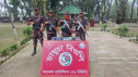 ভোলাহাট সীমান্তে বিজিবির অভিযানে ১৬টি ভারতীয় চোরাই মোবাইল ফোন জব্দ